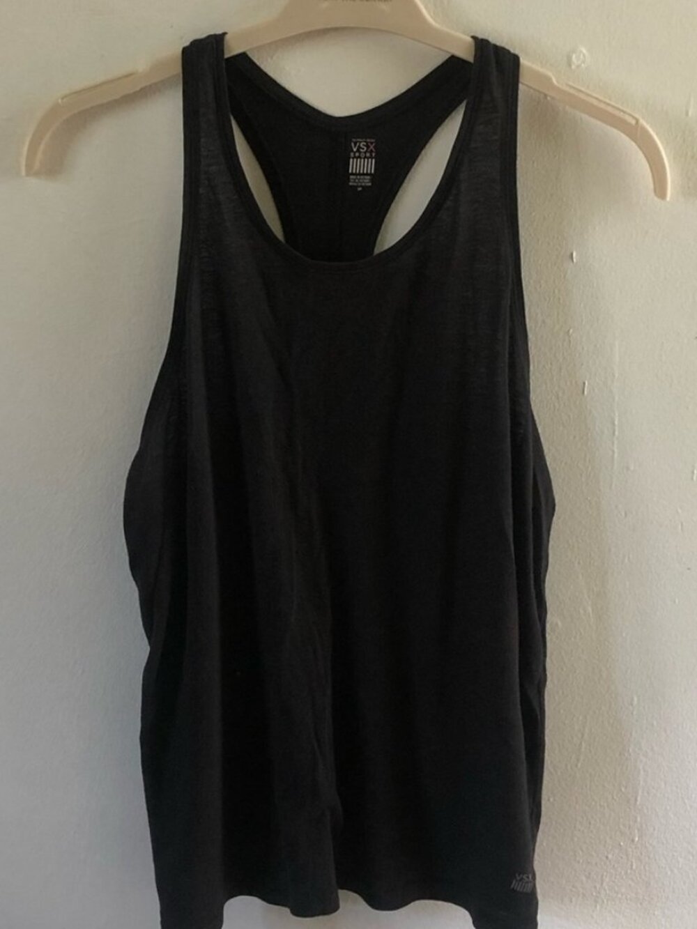 Black racerback tank sz S